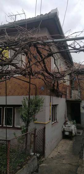 Casa de vanzare - Dambul Rotund - 1