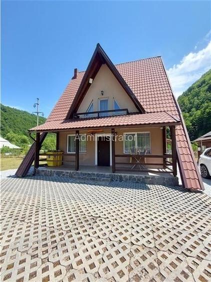 Oportunitate de investitie! Casa la munte, Remeti, Valea Iadului! 2 case disponb