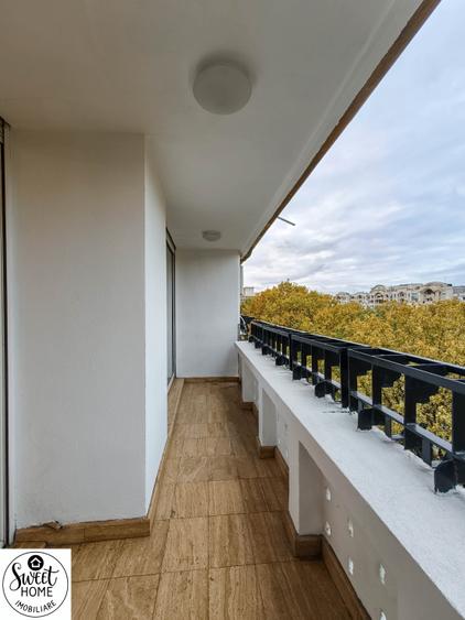 Apartament cu 5 camere decomandat în Unirii