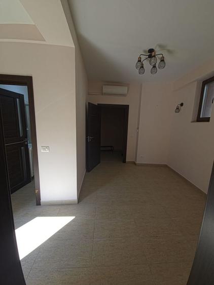 Reședința din Piața Sfântul Ștefan: Eleganță Istorică și Performanță Modernă - 5