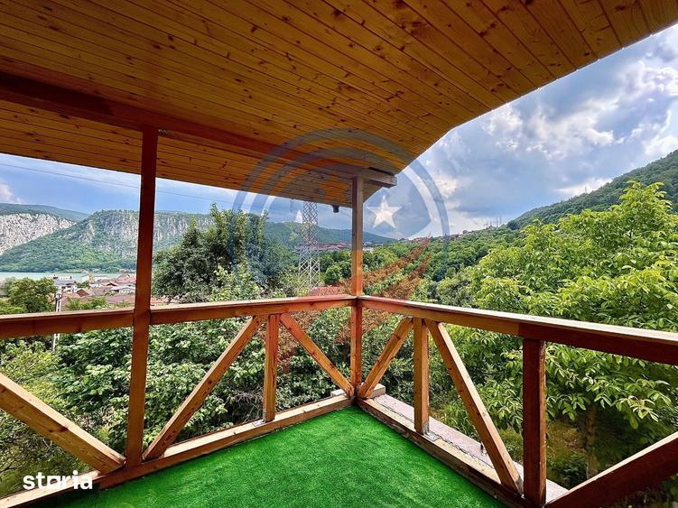 Casă cu 4 camere cu Teren 1640 Mp în Obârșia-Cloșani