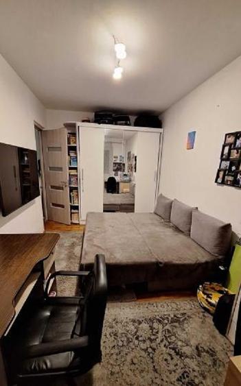 Apartament 3 camere de vanzare zona KM 4-5 Constanta - 2