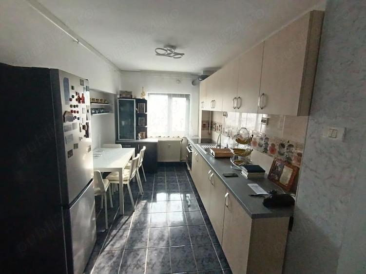 Apartament 2 camere, decomandat, zona Lido - 8