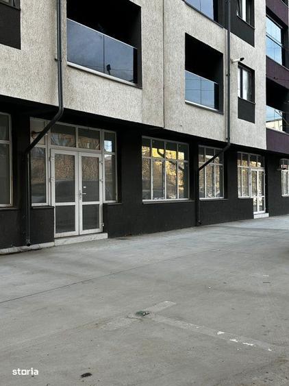 Spatiu Comercial - 4