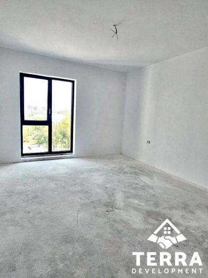 Duplex 4 camere, peste drum de plaja - 15