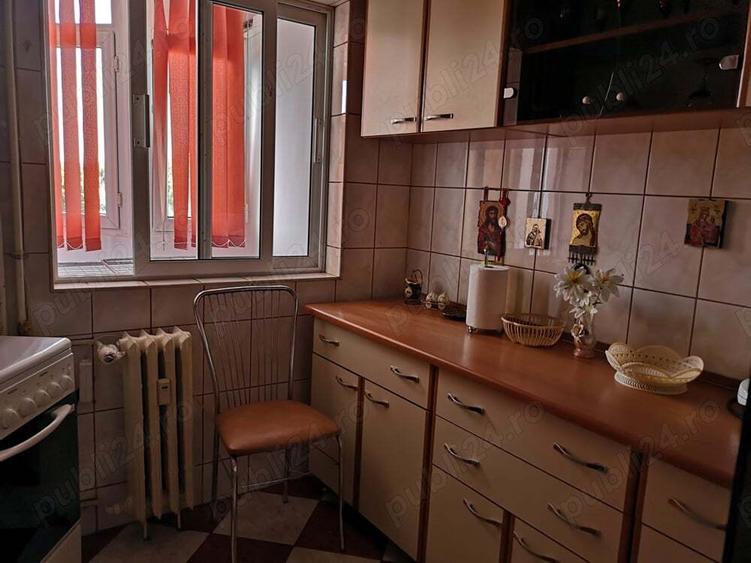 Inchiriez apartament cu 3 camere - 7
