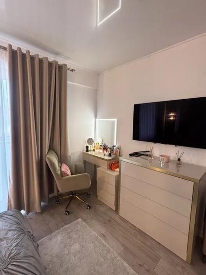 Apartament cu 2 camere, decomandat, zona Visan - 1