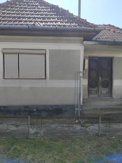 Inchiriez casa la tara - 2