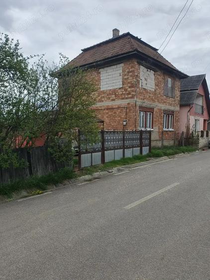 Vand casa cu etaj in com.Mihai Viteazu langa Turda jud.Cluj - 1