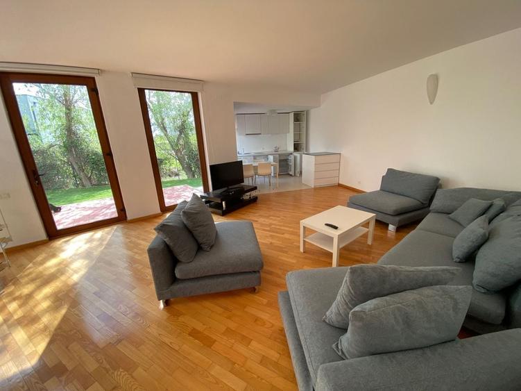 Apartament deosebit cu curte proprie si 2 locuri de parcare - 4