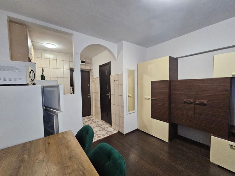 Garsoniera de vanzare - 1