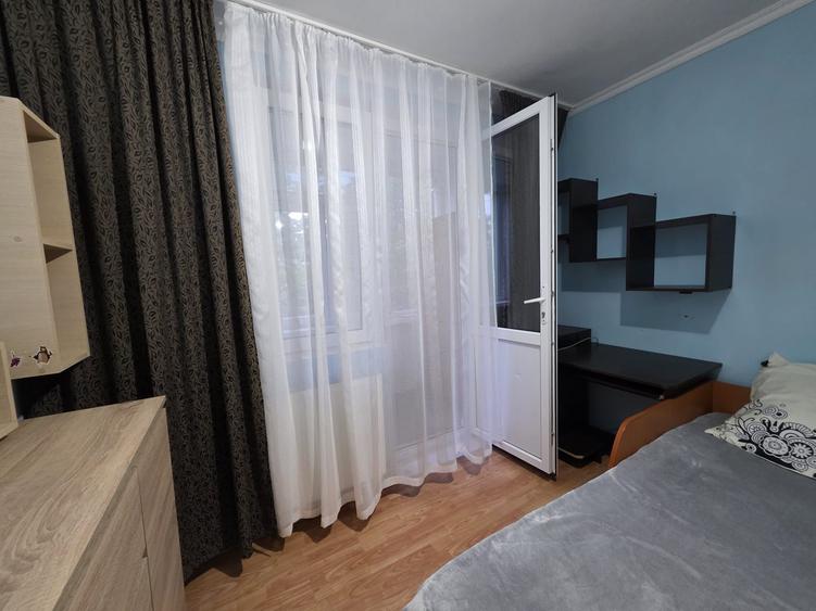 Inchiriez apartament 2 camere - 4