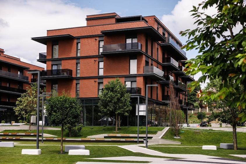 Spațiu comercial de închiriat/vânzare – 94,3–110 mp în Complexul Freya Home - 1