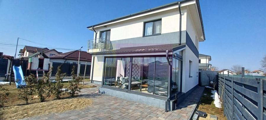 Sabareni, casa P+1+pod, 5 camere, 130 mp utili, curte 470 mp - 1