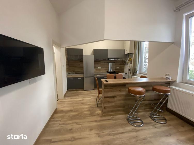 Inchiriez apartament 2 camere, la casa cu gradina, central in Lugoj - 2