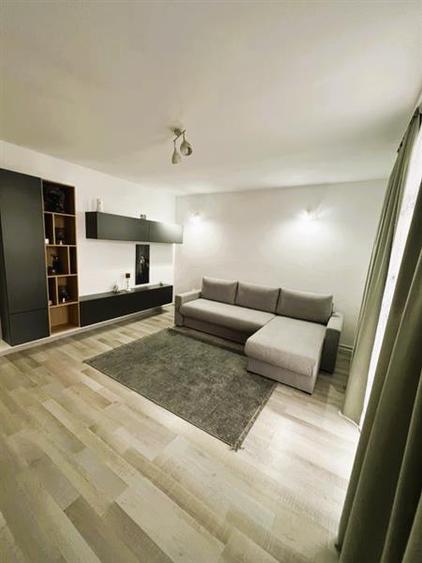 Garsoniera decomandata, mobilata si utilata, loc de parcare inclus. Zona Sanpetr - 1