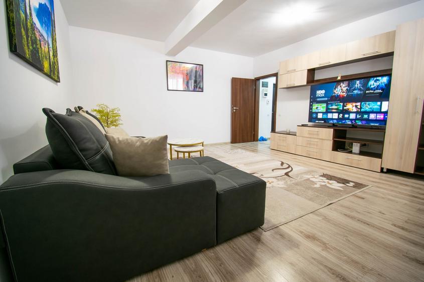 2 camere,prima inchiriere,decomandat,mobilat-utilat,53mp,Romprim 5 min,0%comisio - 2