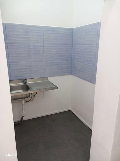 Camera camin Dacia zona Biserica Catolica - 1