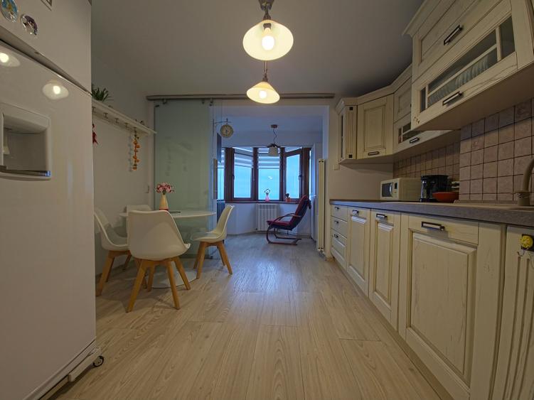 Faleza Nord 3 camere vedere la mare loc de parcare termen lung - 18