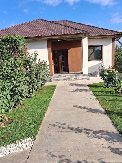 Vand schimb casa mobilata - 1