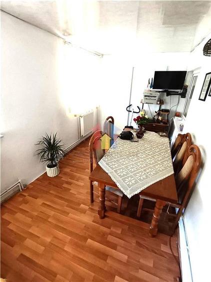 PARTER cu extindere ap 2camere Decomandat 65 mp - 4