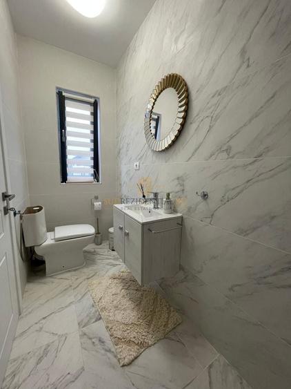 Duplex cu 3 camere cu Canalizare în Berceni