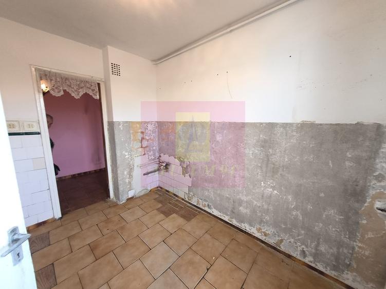 Drumul Taberei - Valea Ialomitei, Apartament 3 camere in Bloc P+4 - 13