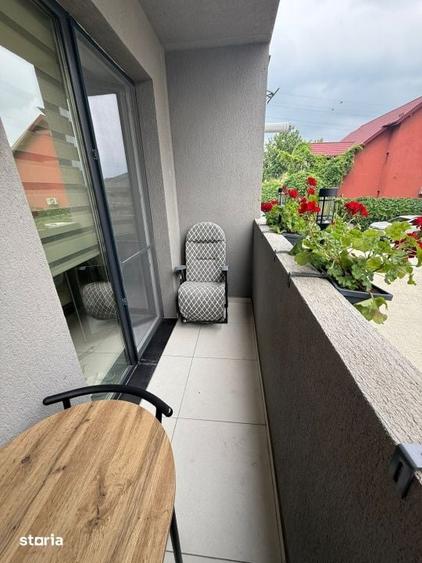 Apartament cu 3 camere decomandat în Miroslava