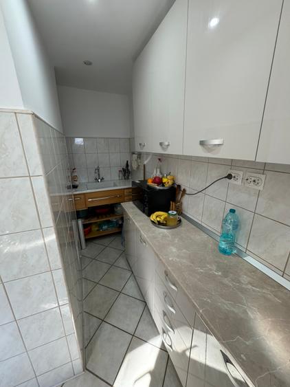 Apartament cu 3 camere decomandat în Bucov