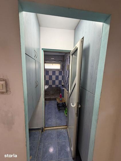 Apartament cu 4 camere semidecomandat, mobilat în Militari