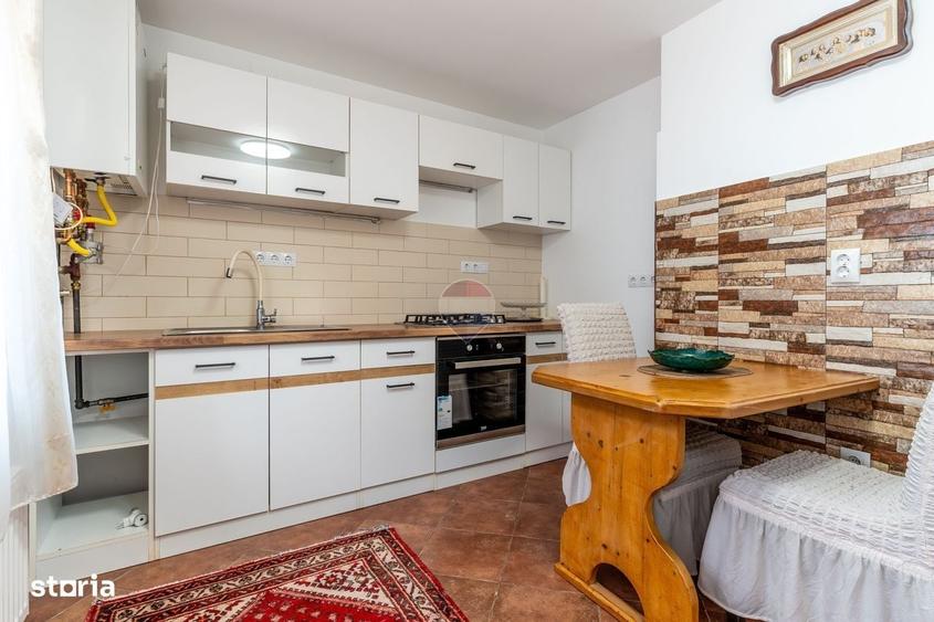 Casă cu 3 camere în Central