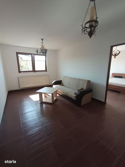 Vanzare apartament 3 camere Targoviste- zona Balaban - 2