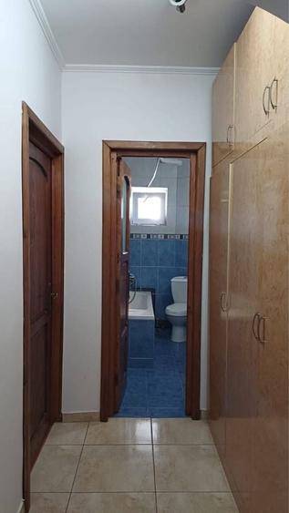 Apartament cu 3 camere decomandat în Dacia