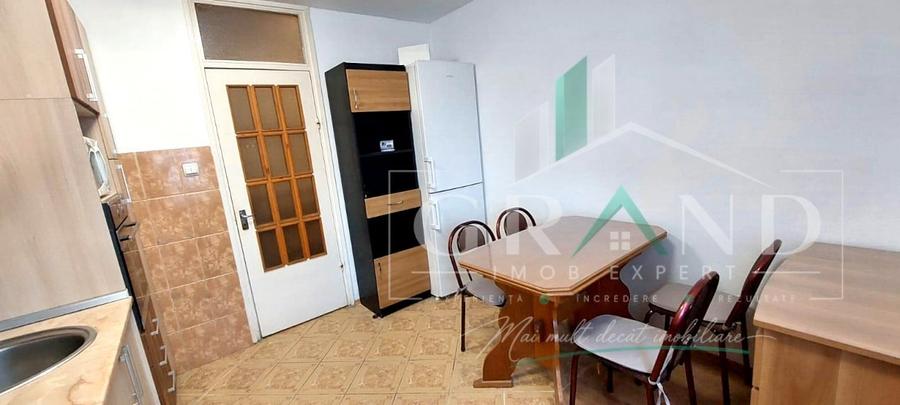 Apartament cu 4 camere decomandat, mobilat în Mănăștur