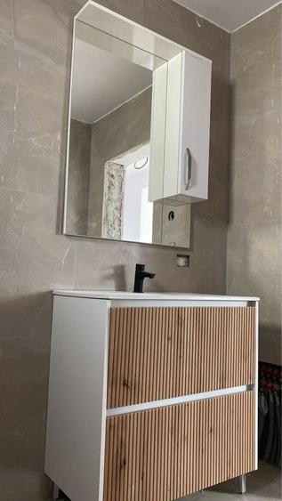 Casă cu 3 camere în Central