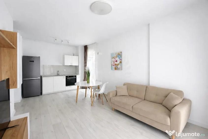 Apartament cu 2 camere decomandat în Vest