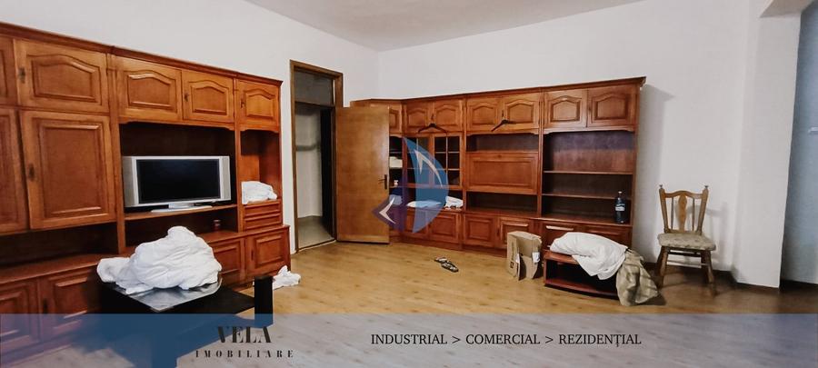 Apartament cu 3 camere în Libertății