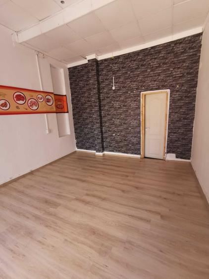 Spațiu comercial, de 27 mp, în Dacia