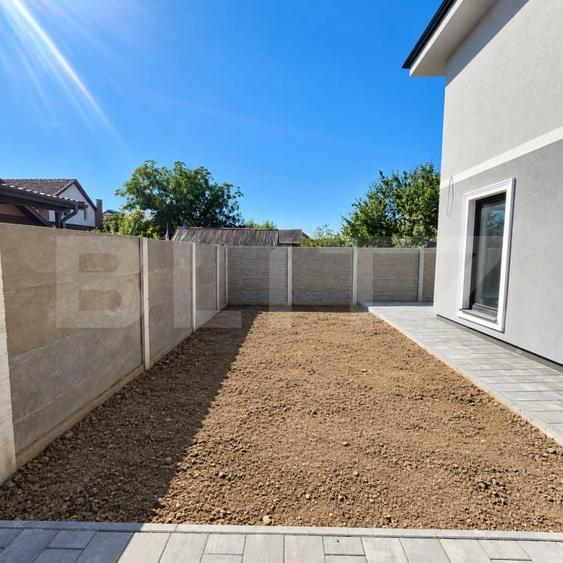 Duplex cu 4 camere cu Canalizare în Giroc