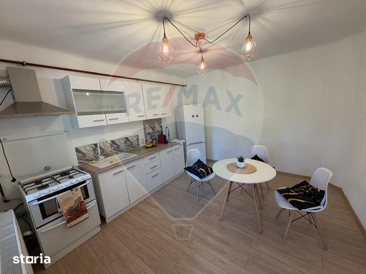 Casă cu 3 camere cu Teren 150 Mp în Siloz