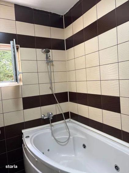 Apartament cu 3 camere decomandat, mobilat în Bună Ziua