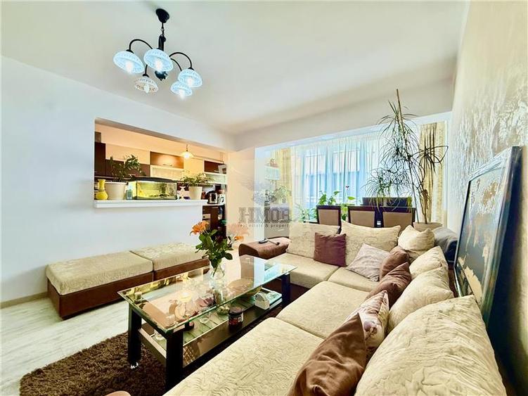 Apartament cu 2 camere semidecomandat, mobilat în Ștrand