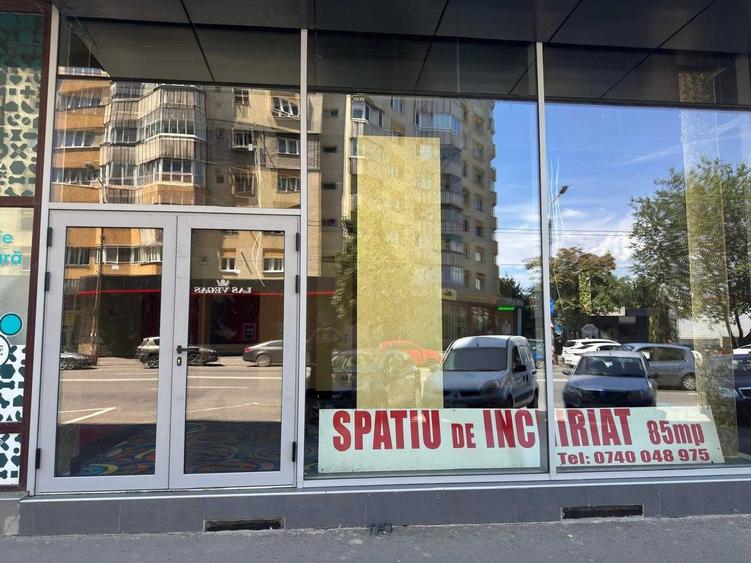 Spațiu comercial, de 80 mp, în Mărăști