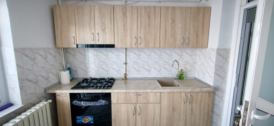 Apartament cu 2 camere decomandat în CET