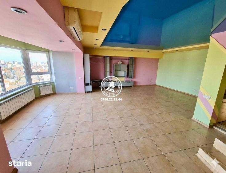 Apartament cu 3 camere în Tudor Vladimirescu