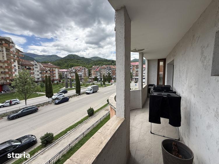 Apartament cu 3 camere în Uric