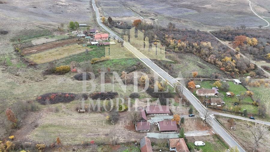 Casă individuală cu 4 camere cu Canalizare în Cuveșdia