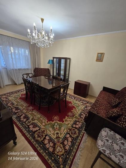 Apartament cu 2 camere decomandat în Prundu