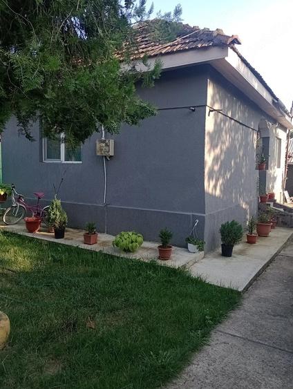 Casă cu Teren 1000 Mp în Mocești