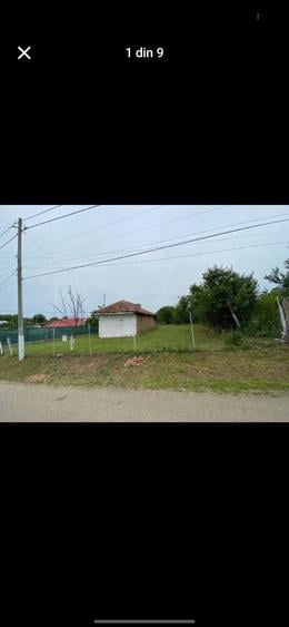 Casă cu 3 camere în Mihai Bravu